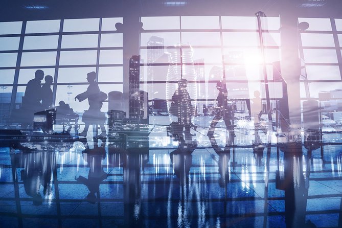 1-3 Passenger Private Cape Town - Airport Transfer - The $28.70 price and who gets the best value