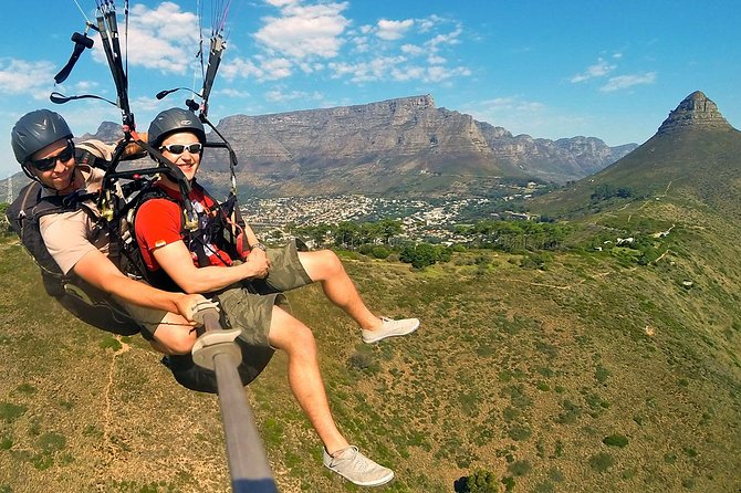 10 Day Cape & Garden Route Tour Combo with add-on accommodation - Ostrich country and the Cango Caves