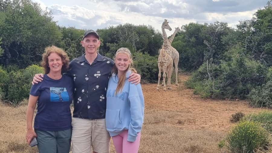 Addo Elephant Park and Giraffe Walk Private Full Day Safari - Why the private vehicle matters