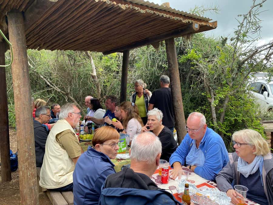 Addo Elephant Park Tours. Full Day - How the guides shape the day
