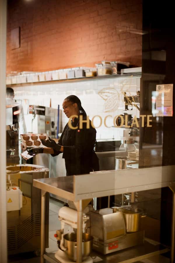 AFRIKOA Bean-to-Bar Chocolate Experience - Who will enjoy this chocolate experience?