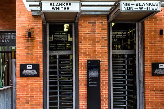 Apartheid History of South Africa (Full day Experience with lunch - Maboneng and Marshalltown: a modern city beside an old one