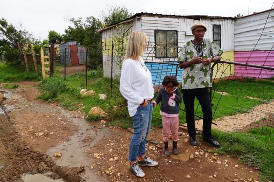Apartheid Museum & Soweto Tour with Hotel Pickup - Seeing Soweto through Diepkloof