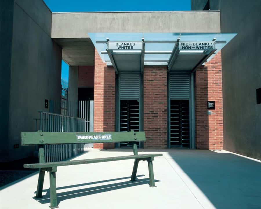 Apartheid Museum Tour - Handling the Tour’s Weak Spots