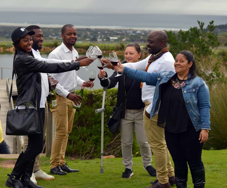 Aquila Reserve: Private Day Tour with Shared Game Drive - Paarl wine tasting on the return