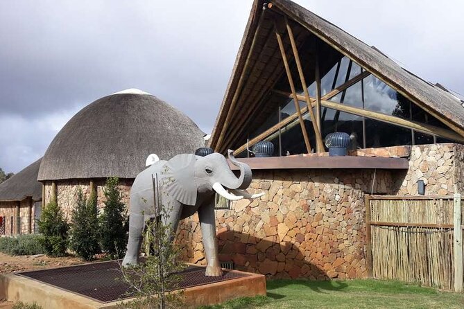 Aquila Safari Game Drive Lunch & Transfers from Cape Town - Arrival at Aquila and the welcome drink