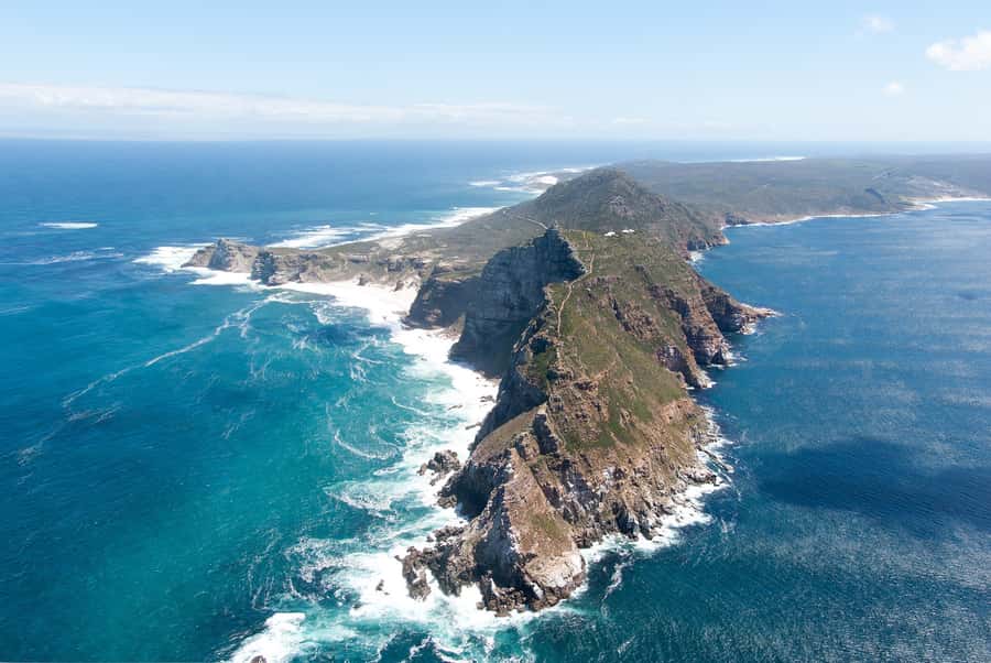 Best of the Cape Peninsula & Wine Route with Wine Tasting - Pickup from Cape Town and the road to Clifton