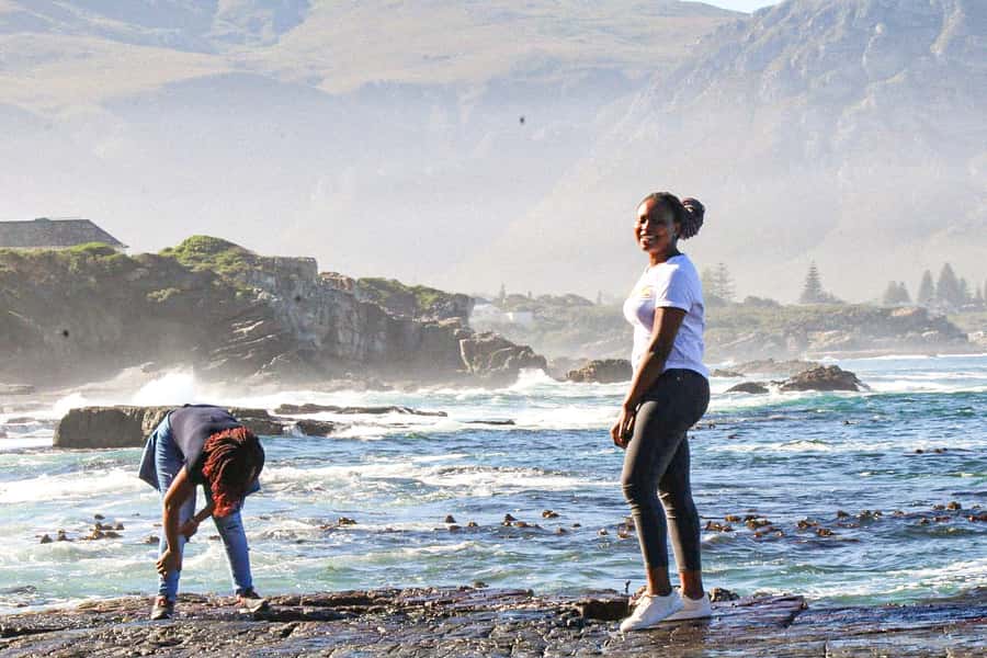 Cape Agulhas, Hermanus & Stoney point Penguins full Day Tour - Stoney Point and its African penguin colony
