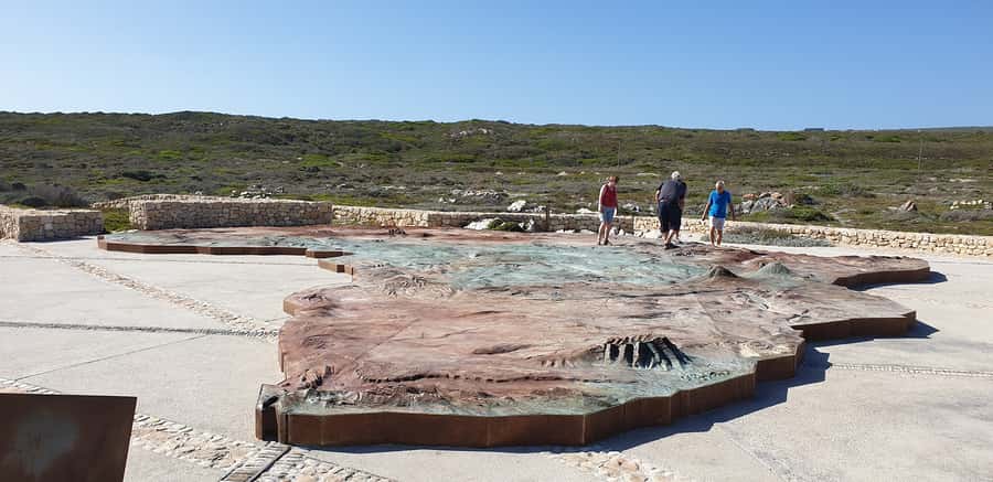Cape Agulhas: Private Day Tour to Africa's Southernmost Tip. - The long morning drive through the Overberg