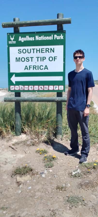 Cape Agulhas Southern Most Tip of the African continent Tour - Cape Agulhas Lighthouse and the southern tip