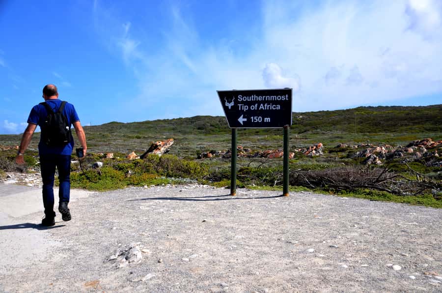 Cape Agulhas Tour from Cape Town - Caledon gives the route some historical context