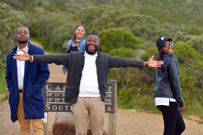 Cape Peninsula Private Tour with entrance fees to Cape of Good Hope and Penguins - Maidens Cove has the classic Cape Town view