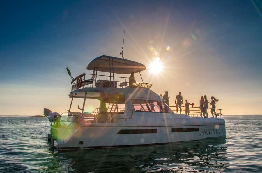 Cape Town: 1.5-Hour Luxury Sunset Cruise with Prosecco - Quick Points Before You Book