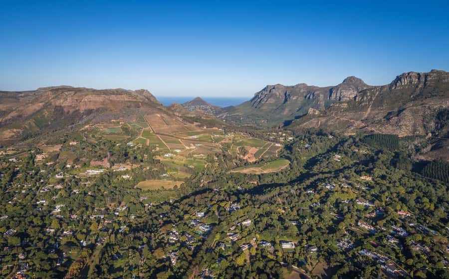 Cape Town: 2 Oceans Helicopter Flight with Boat Tour Ticket - Hout Bay and the so-called two oceans crossing