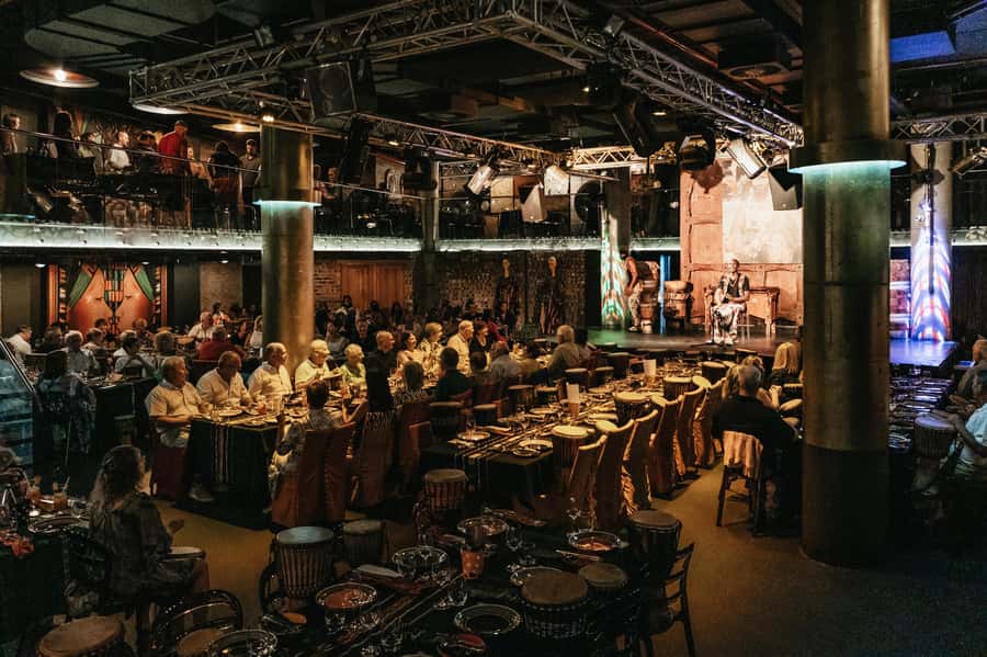 Cape Town: African Dinner, Drumming Experience with Transfer - What the transfer is really worth