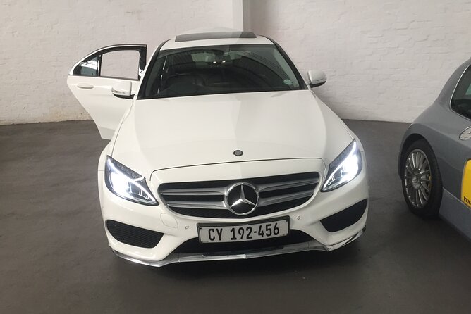 Cape Town airport transfer TO or FROM airport - The drivers: strong marks for professionalism, with one warning