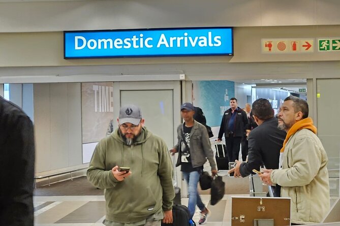 Cape Town Airport Transfers to Camps Bay - The drive from Cape Town Airport to Camps Bay