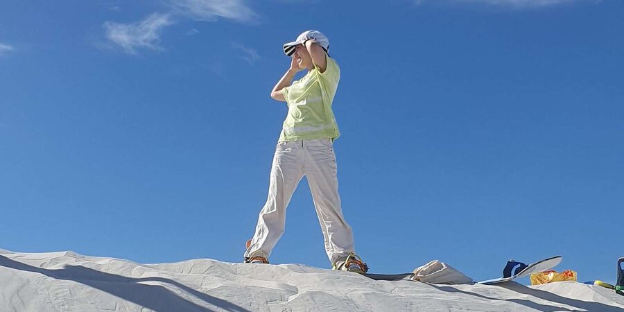 Cape Town: Atlantis Sand Dunes Sandboarding Experience - The heat, shade, and what to wear