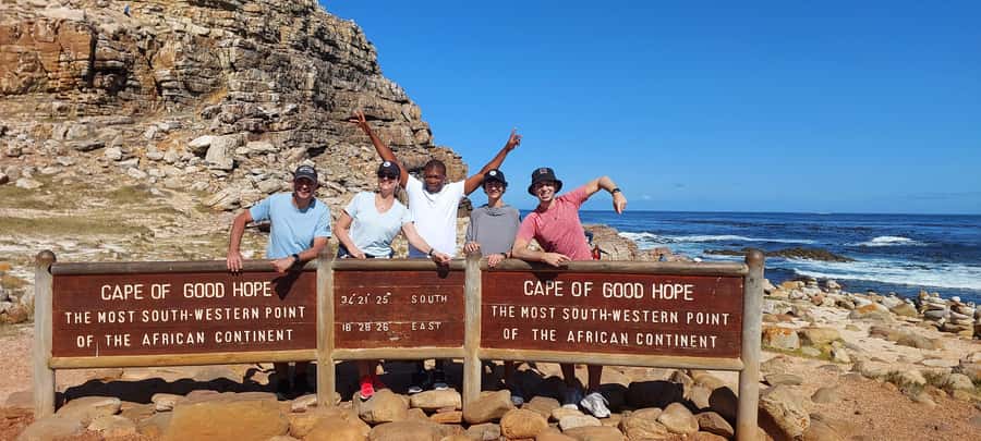 Cape Town: Cape of Good Hope, Penguins and Sightseeing Tour - Camps Bay and Hout Bay’s optional boat ride