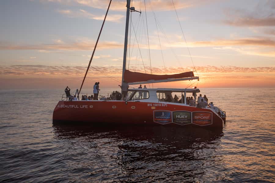 Cape Town: Catamaran Champagne Sunset Cruise - Key points to know before boarding