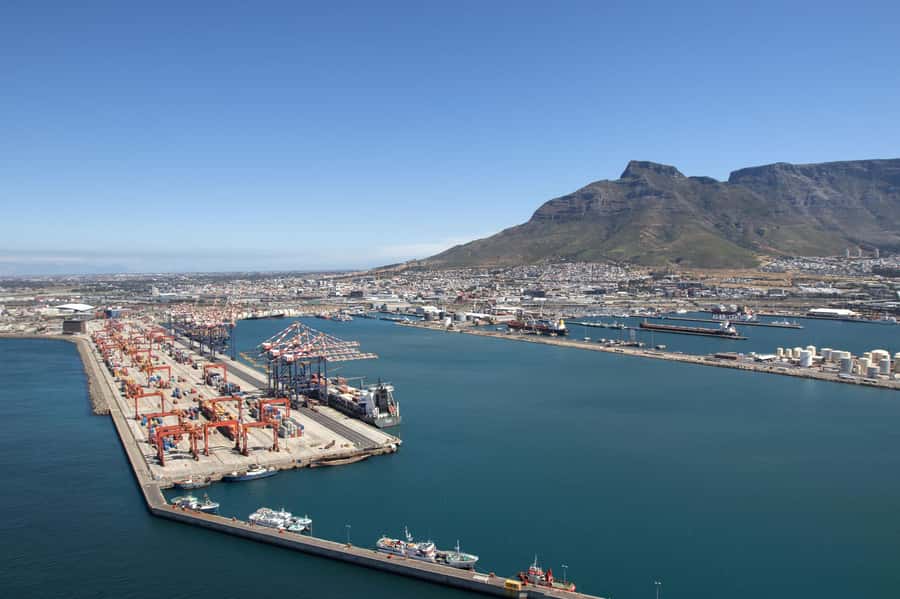 Cape Town City Center Helicopter Flight - 12Min - Who will enjoy this flight most?