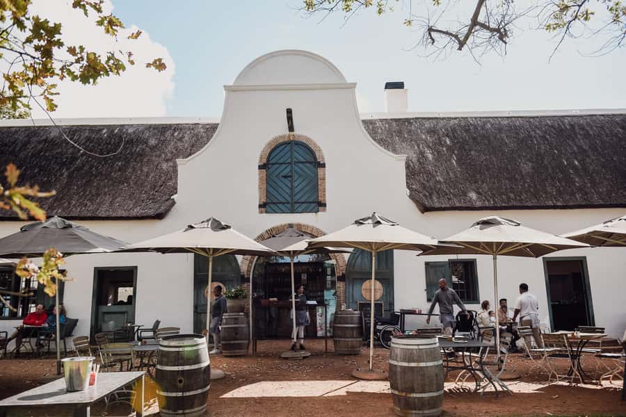 Cape Town: Constantia Half-Day Wine Tour & Tastings - What the guides add to the experience