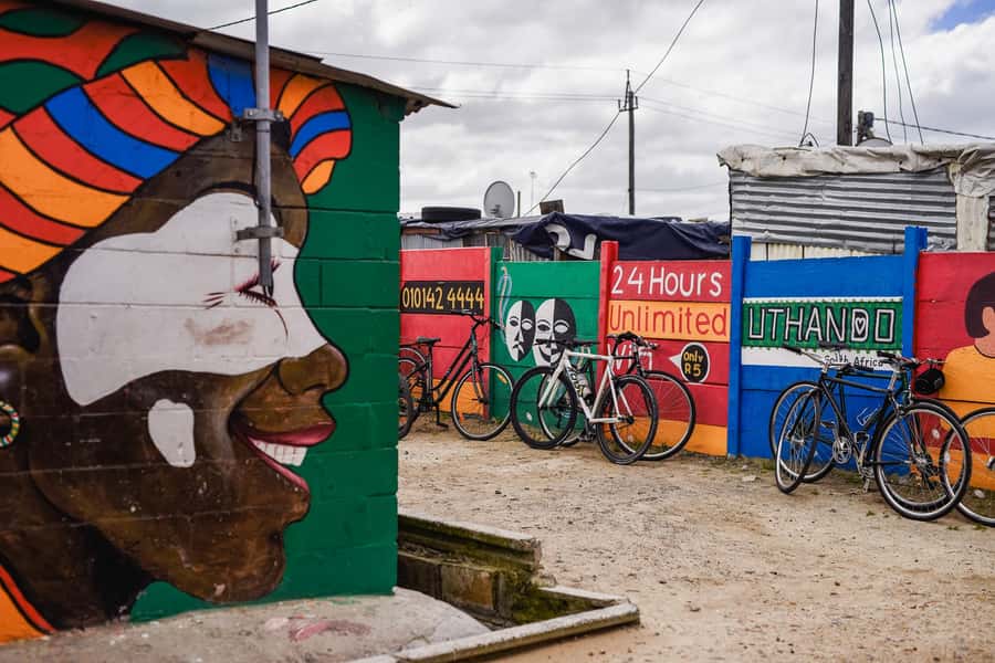 Cape Town: Cultural Bicycle Tour in Khayelitsha Township - District Six and the value of local context