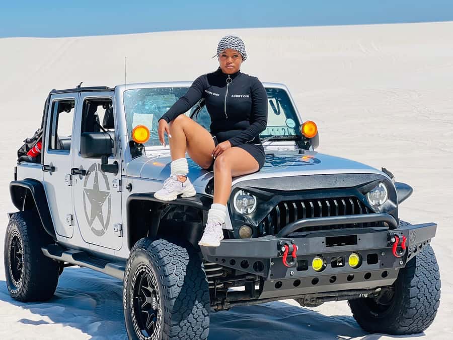 Cape Town Desert Thrills: Dune Jeep Venture - Meeting Dalu at the dunes