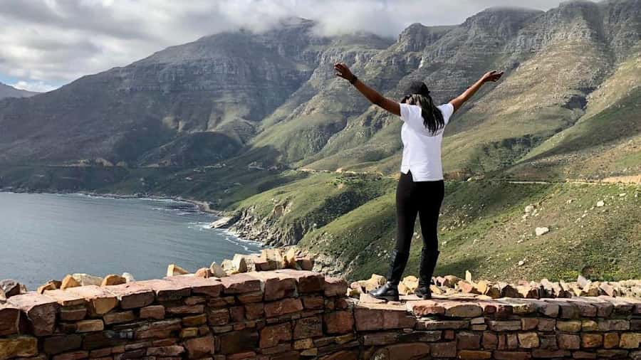 Cape Town: Full-Day Kirstenbosch, Bo-Kaap, and Penguins Tour - Cape Towns center, City Hall, and the Bo-Kaap