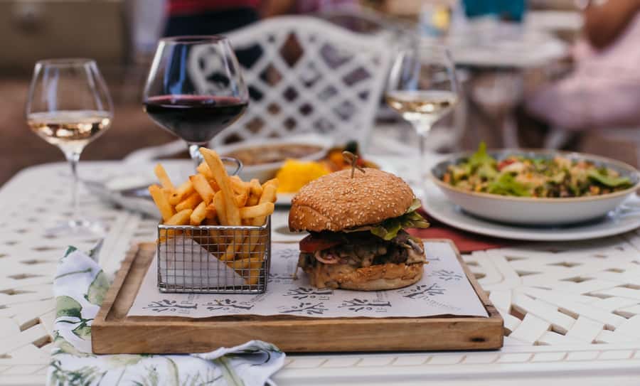 Cape Town: Full-Day Winelands Tour with Wine Tastings & Food - Who Will Enjoy This Most