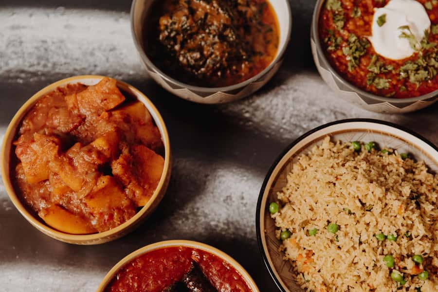 Cape Town: Gold Restaurant Spice Experience with Wine - Fourteen dishes, from tamarind fish curry to harissa wings