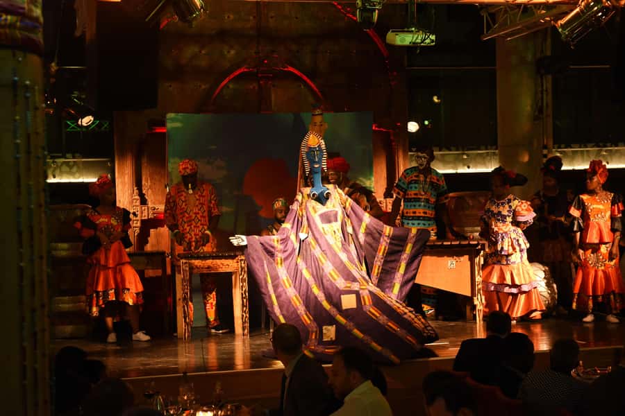 Cape Town: Gold Restaurant Spice Experience with Wine - Who will enjoy Gold Restaurant most
