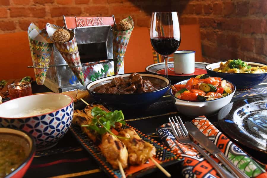 Cape Town: Gold Restaurant Spice Experience with Wine - Smelling and tasting the spices