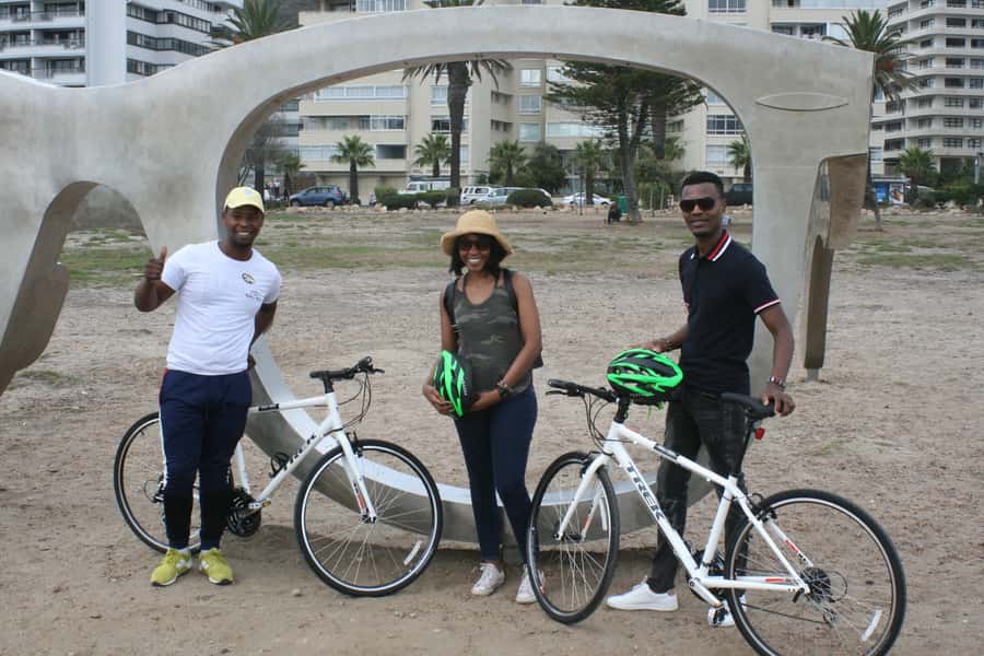 Cape Town Guided City Cycling Heritage Tour - Private Tour - Company Gardens, Parliament, and a welcome coffee break