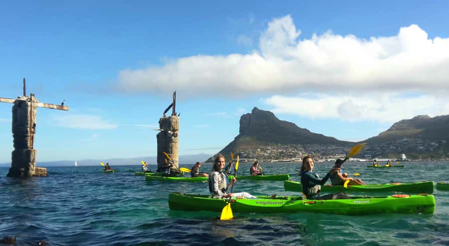 Cape Town: Guided Kayaking in Hout Bay - Wind, waves and the right time of day
