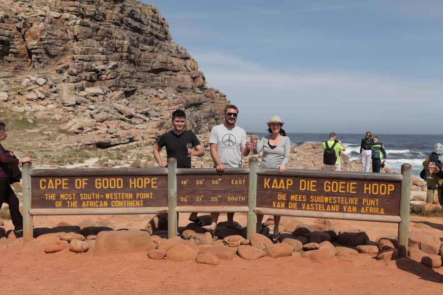 Cape Town: Guided Marine Wildlife Cruise and Cape Point Tour - Hout Bay and the Chapman’s Peak drive