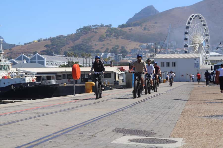 Cape Town: Half-Day e-Bike City Tour - What the guides add to the ride
