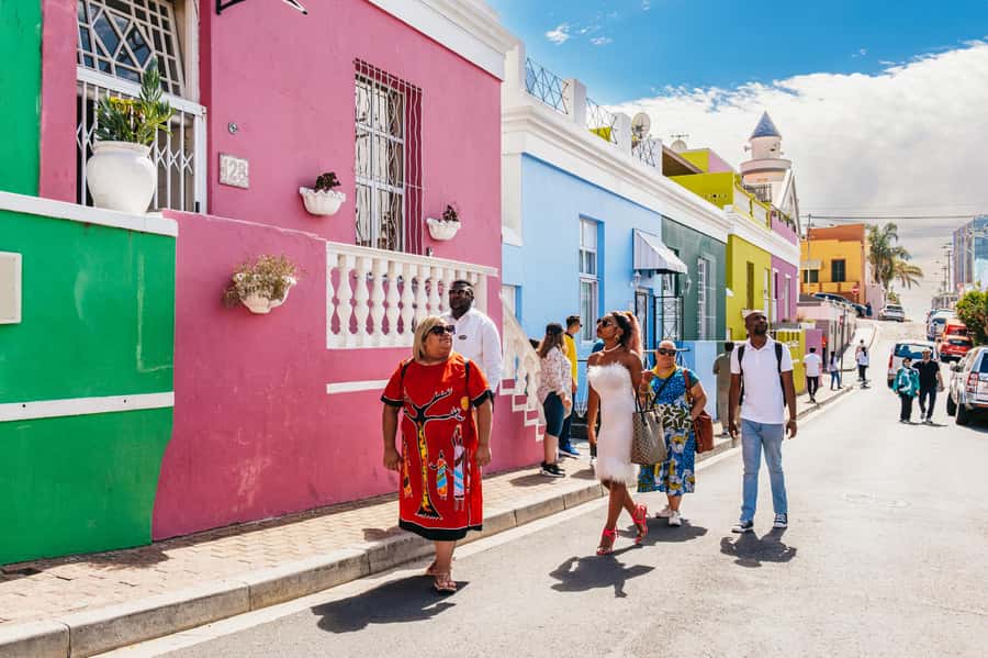 Cape Town: Half-Day Walking City Tour and African Lunch - A five-hour introduction to Cape Town’s story