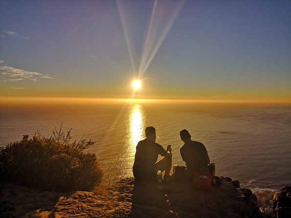 Cape Town: Lion's Head Sunset Hike - Sunset versus sunrise