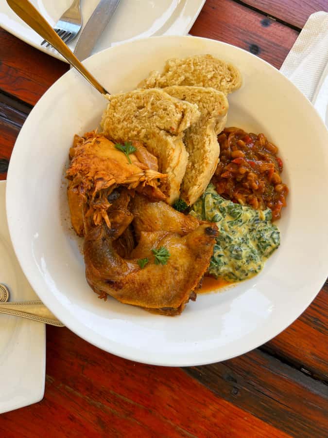 Cape Town: Local street food tour - The food stops: from bunny chow to boerewors