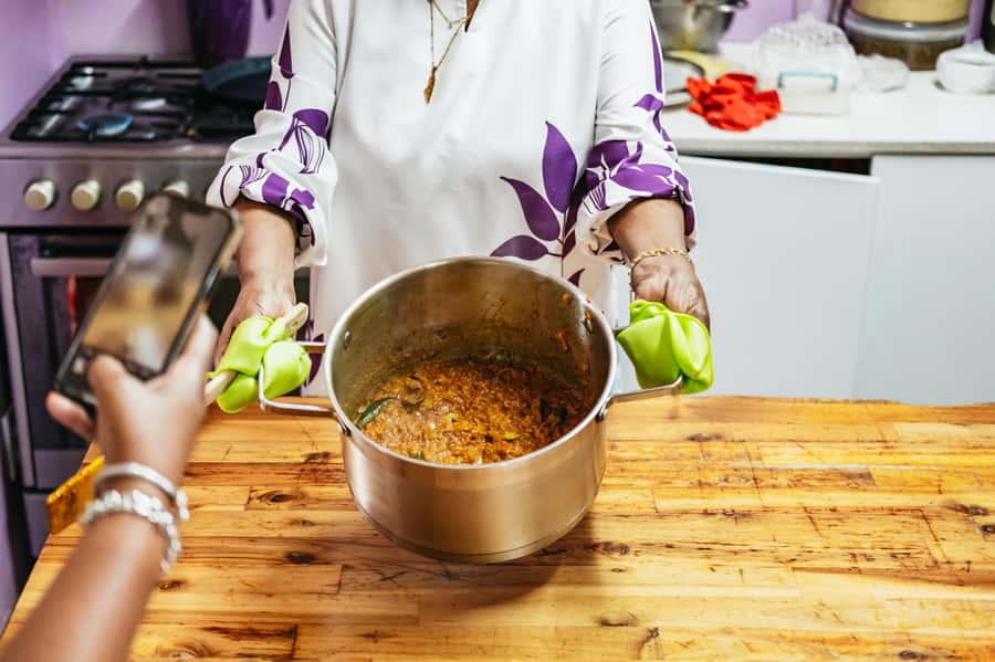 Cape Town: Malay Cooking Class and Lunch in Bo-Kaap - How much hands-on cooking should you expect?