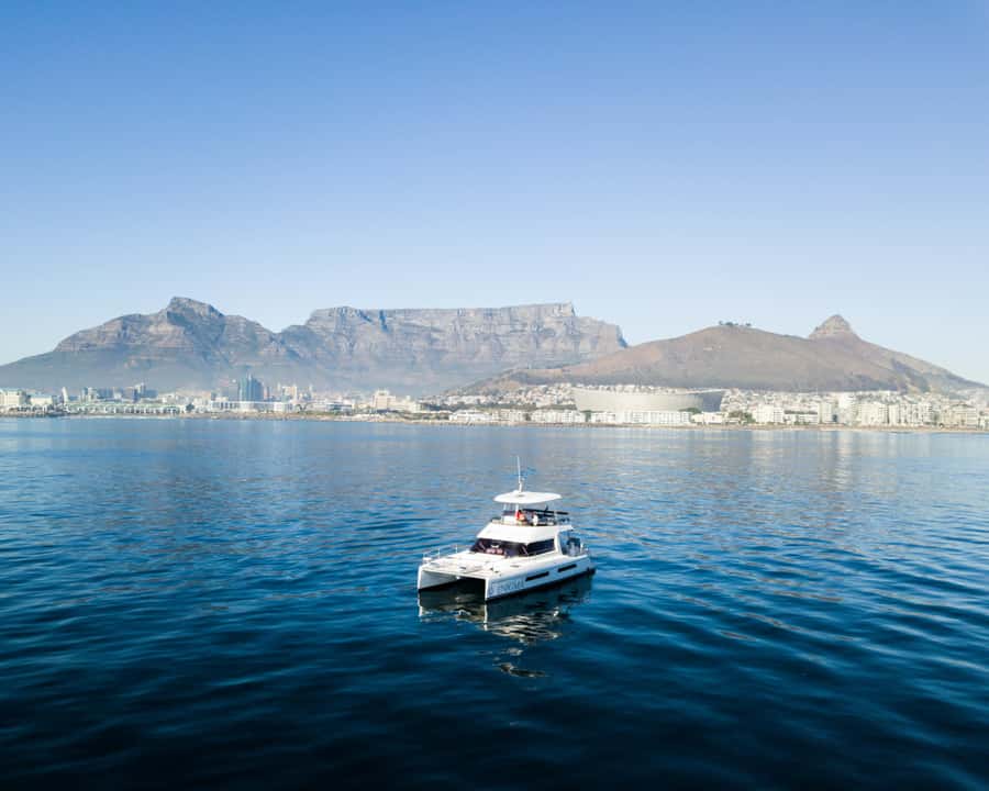 Cape Town: Morning Cruise with Prosecco - A bright start from the V&A Waterfront
