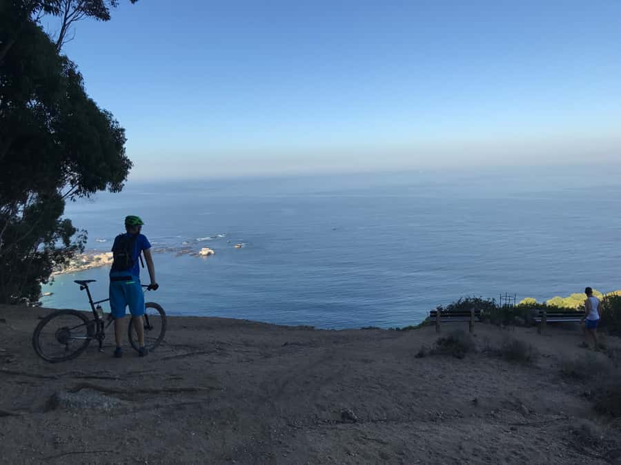 Cape Town: Mountain Biking Trip along Table Mountain - Constantia Neck to Kirstenbosch by jeep track