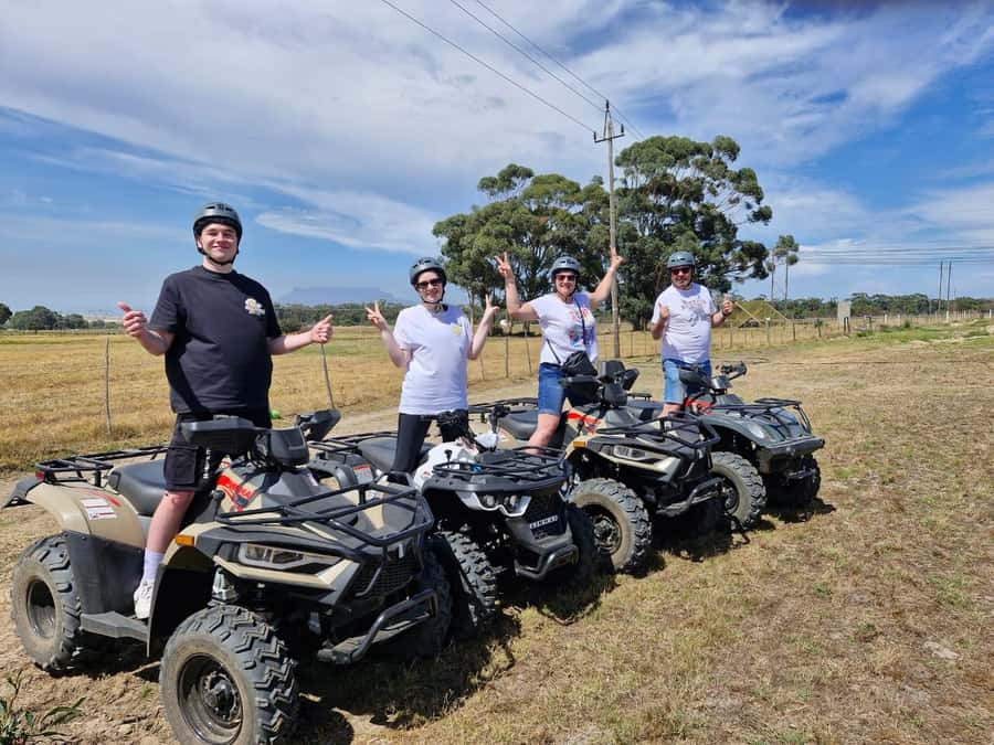 CAPE TOWN: OSTRICH RANCH QUAD BIKE RIDE & OSTRICH TOUR - Meeting the ostriches after the ride