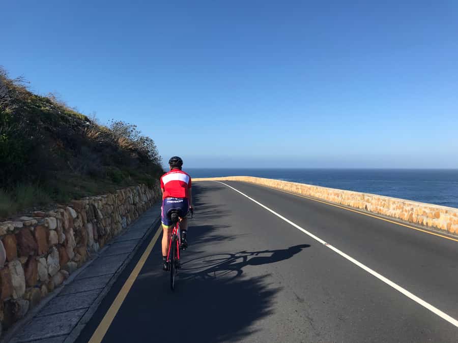 Cape Town: Peninsula Road Bike Tour - Cape Point and feeding ostriches