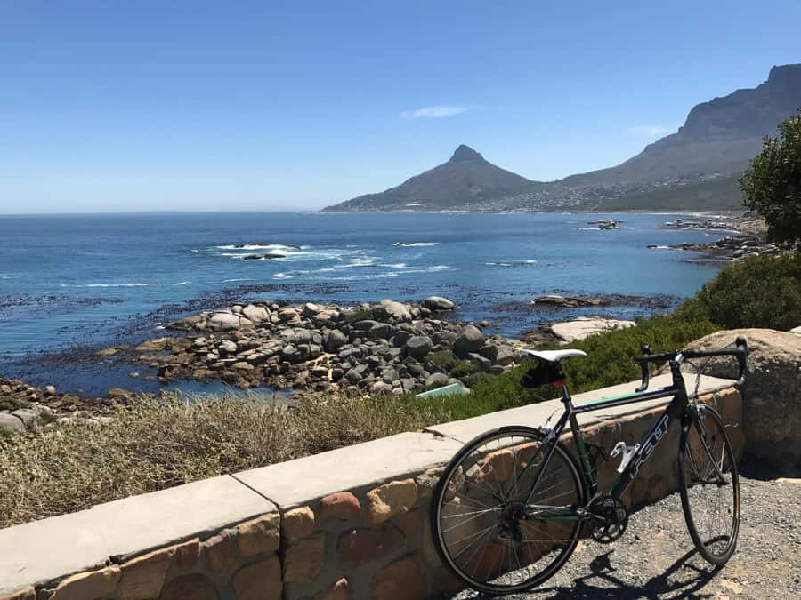 Cape Town: Peninsula Road Bike Tour - From Camps Bay to Suikerbossie