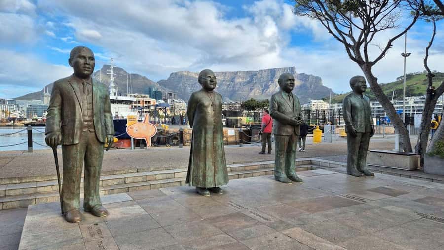 Cape Town: Private Walking Tour with a Local - Booking and cancellation details