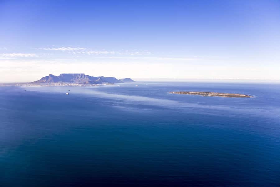 Cape Town: Robben Island Ferry Ticket and Townships Tour - District Six: a difficult beginning
