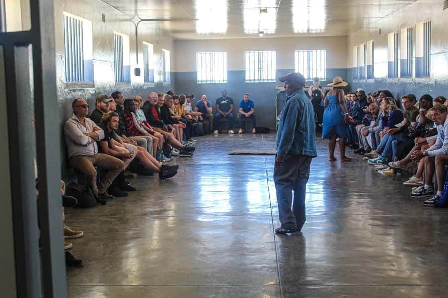 Cape Town: Robben Island ferry ticket plus Guided Tour - Is $71 a fair price?