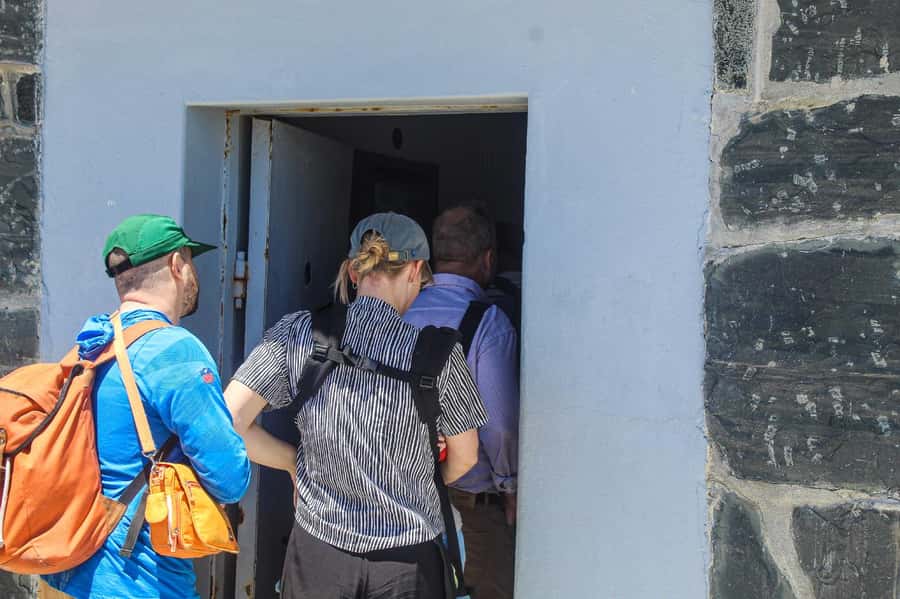 Cape Town: Robben Island Guided Tour ticket & guided tour - Nelson Mandela’s cell and the meaning of the visit